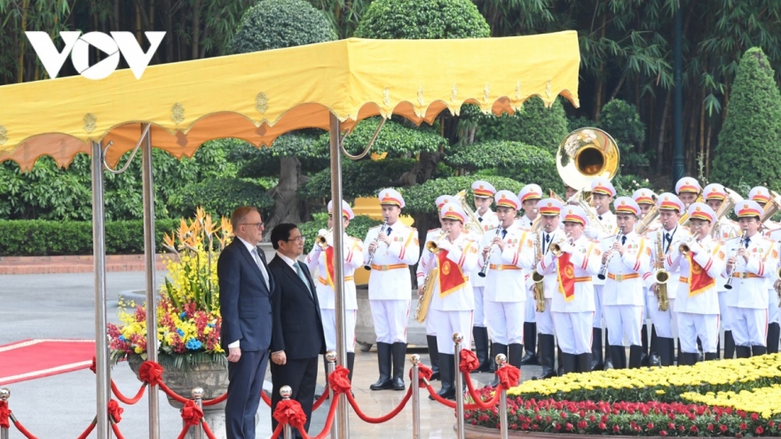 Welcome ceremony held for Australian PM in Hanoi